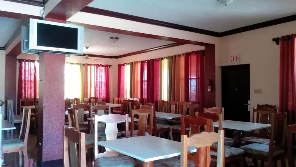 מונטגו ביי Hotel Tropik Leadonna מראה חיצוני תמונה