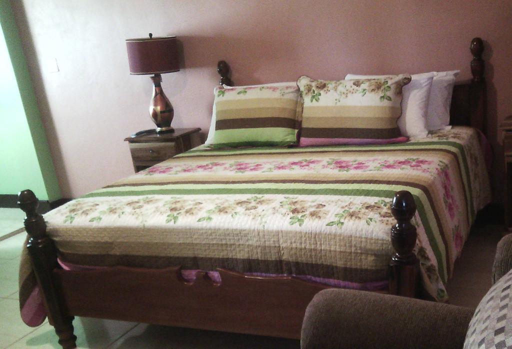 מונטגו ביי Hotel Tropik Leadonna חדר תמונה